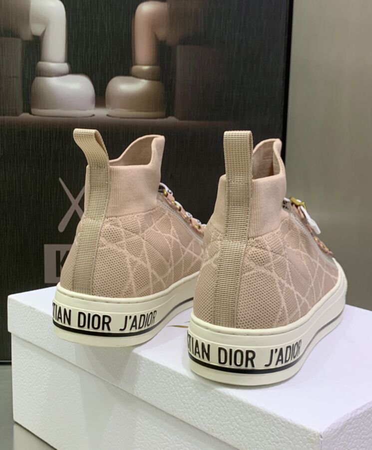 Di.ar Women's Walk'n'Di.ar, Designer Sneakers, Macrocannage motif, Luxury Footwear