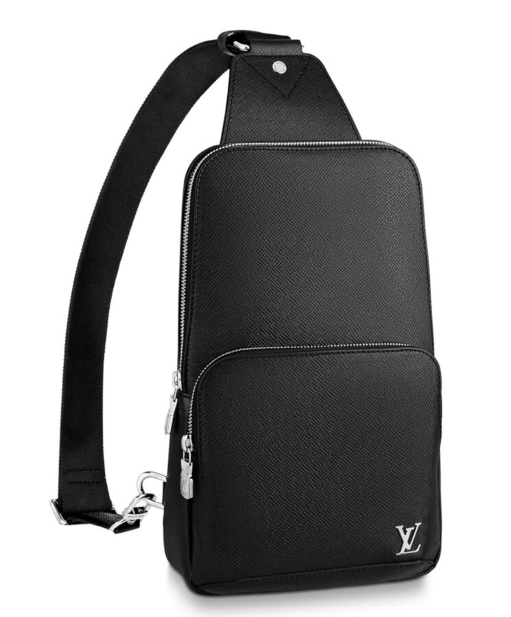 L.*V Avenue Sling Bag M30443 Black