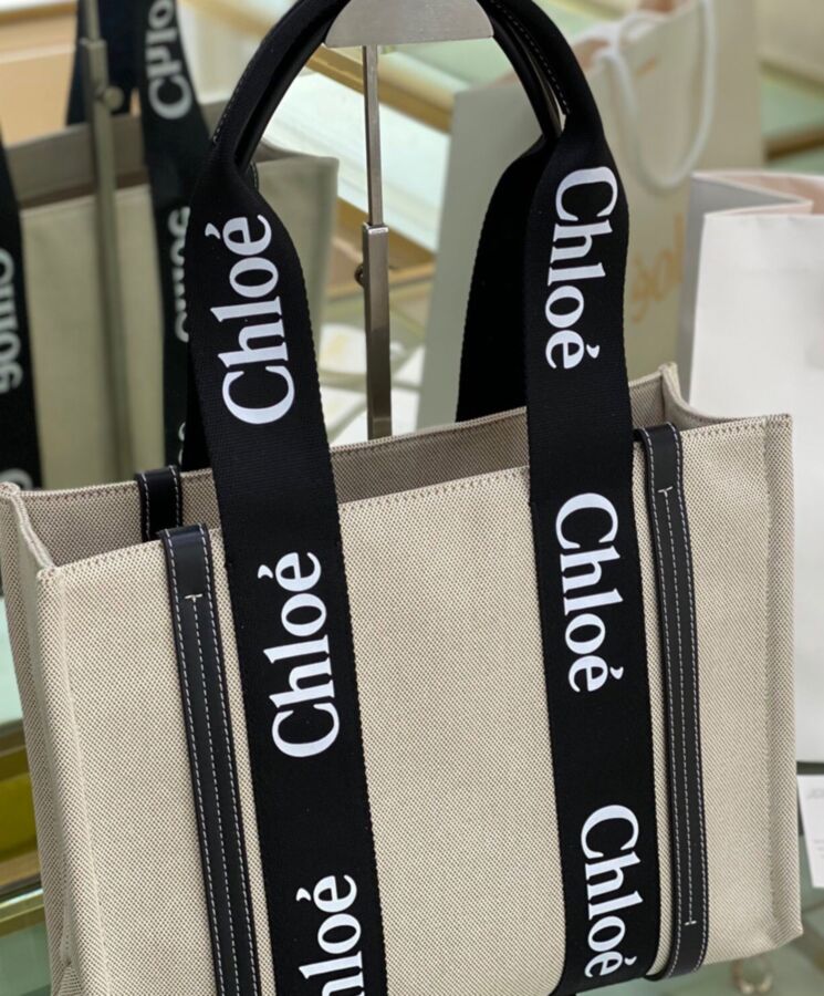 chl.oe Medium Woody, Logo Strap Canvas Tote, Black Canvas Bag, Medium Woody Canvas Tote