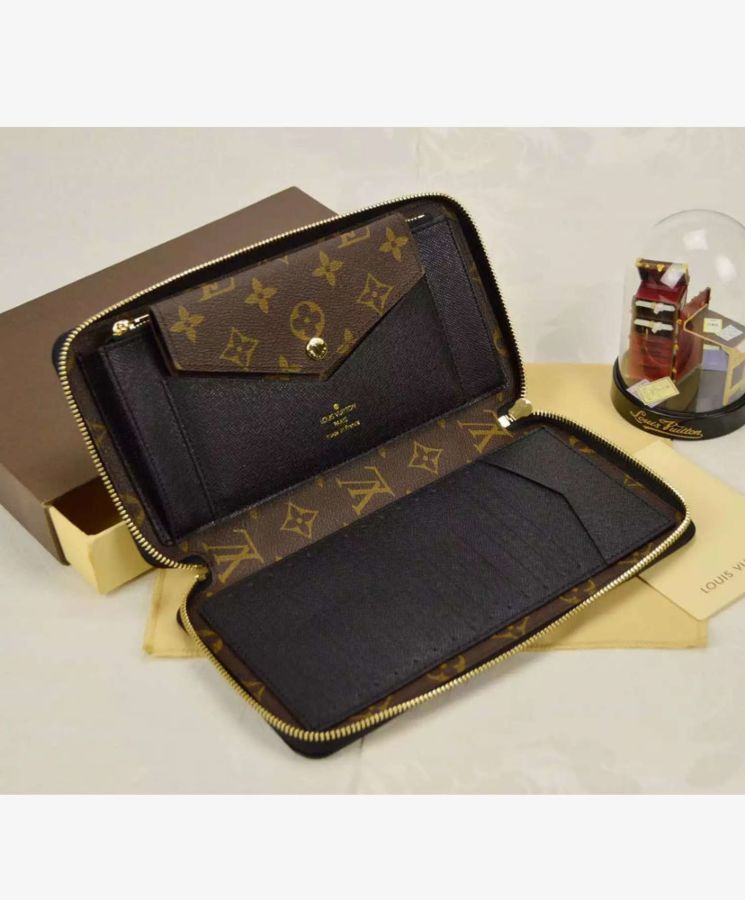 L.*V Monogram Wallet M60679 Brown