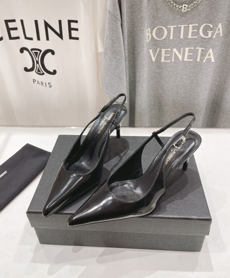 Saint.Lau.rent Women’s Vendome Slingback Pumps In Glazed Leather Black