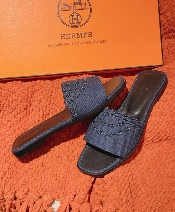 Her..mes Women's Gaelle, Luxury Sandals, Dark Blue Sandals, High-Quality Footwear, Fashion Footwear