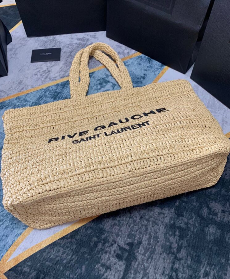 Saint.Lau.rent Rive Gauche Supple Tote Bag In Raffia Crochet Apricot