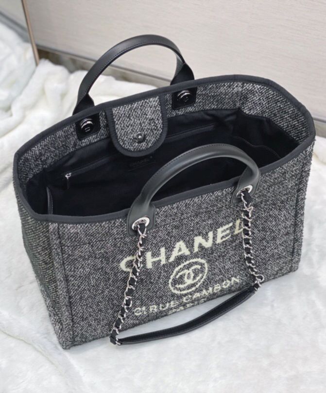 Cha.nel Large Tote A66941 Gray