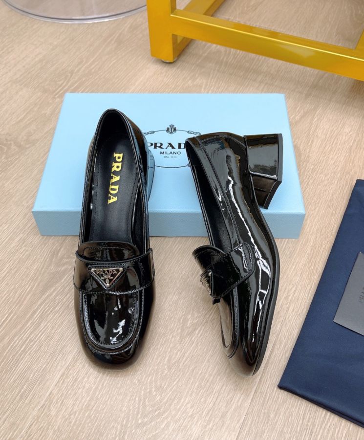 Pra.-da Women’s Patent Leather Loafers