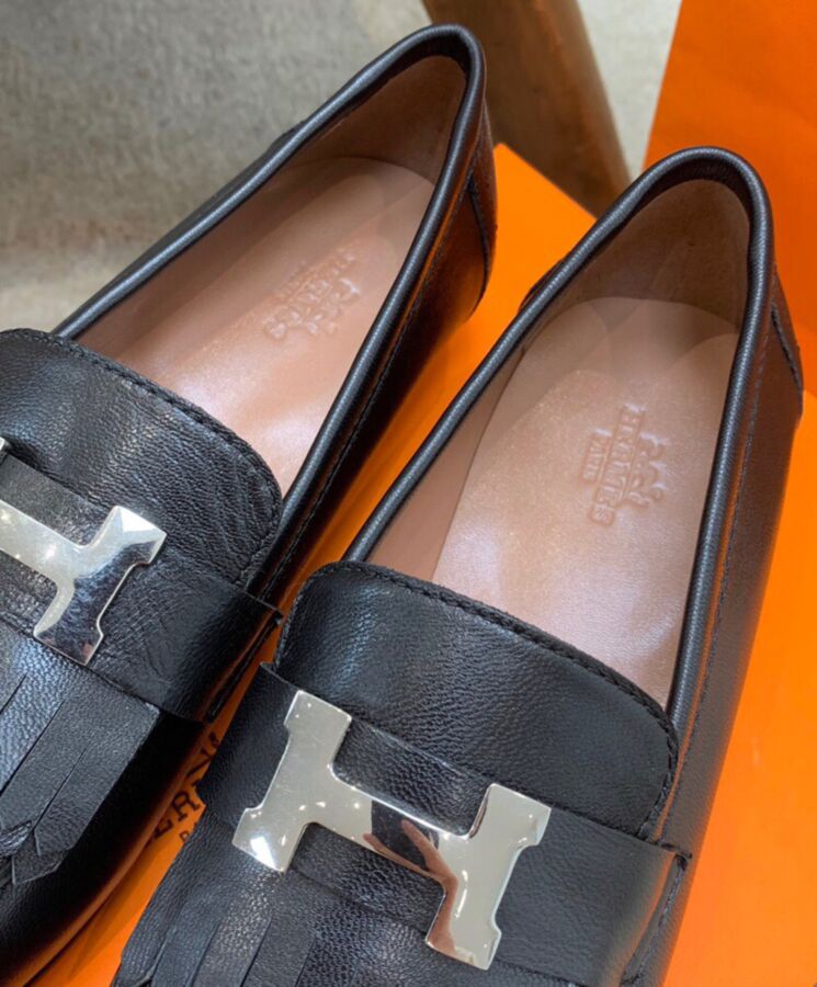 Her..mes Women’s Royal Loafer Black