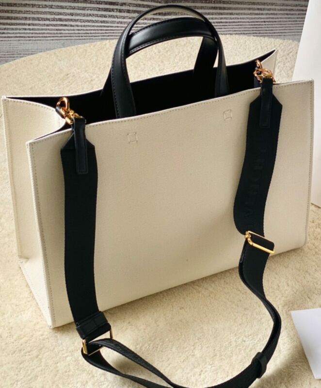 Given.*chy Medium Cabas, Designer Tote Bag, Luxury Handbag, Given.*chy Tote