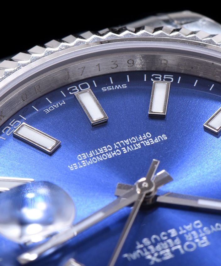 Ro.le.x Datejust Watches with luminous hour markers Blue