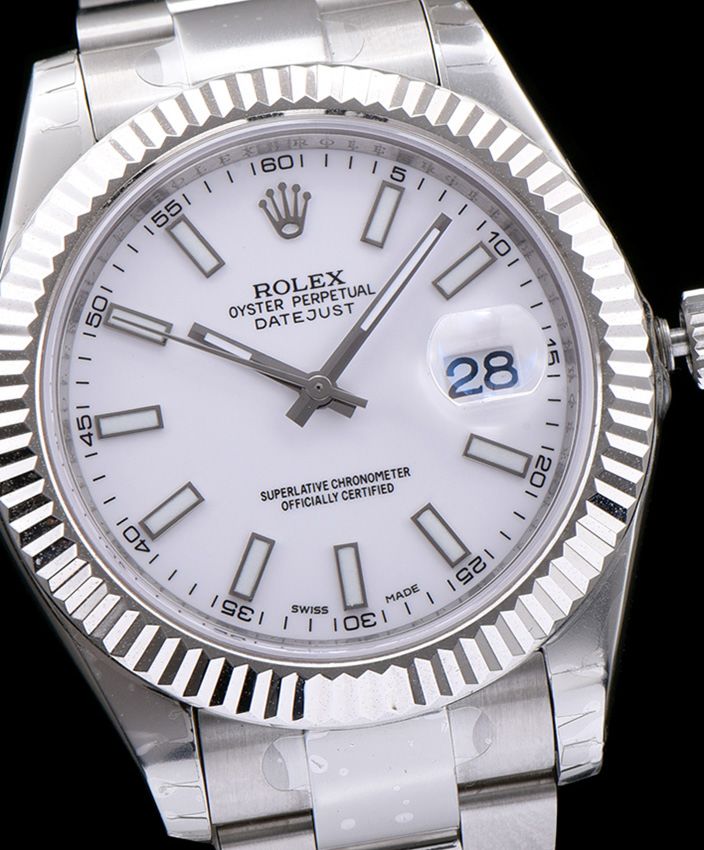 Ro.le.x Datejust Watches with luminous hour markers White