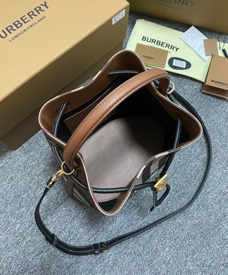 Bur.berri Small TB Bucket Bag Coffee