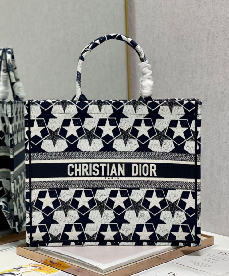 Di.ar Large Di.ar Book Tote Dark Blue