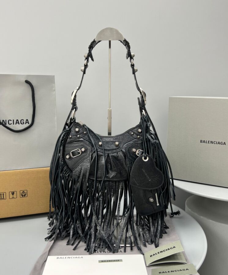 Balen.ciaga Le Cagole Fringed Shoulder Bag Black