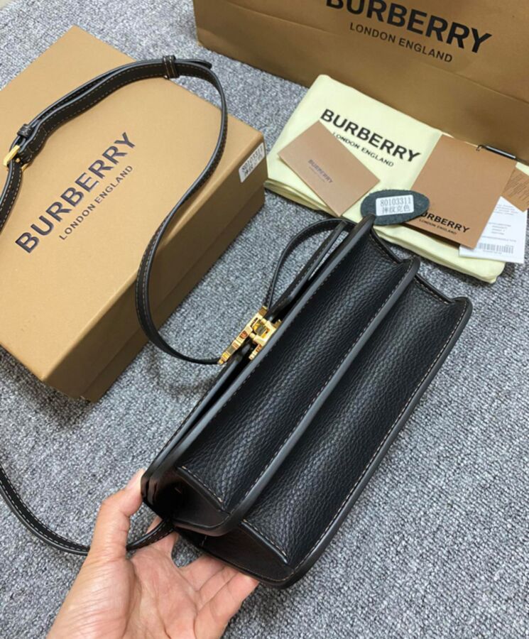 Bur.berri Mini TB Bag Black