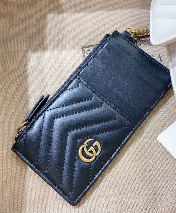 G.U.C.C GG Marmont, Matelasse Chevron Leather, Mini Bag, Detachable Card Case, Antique Gold-toned Hardware