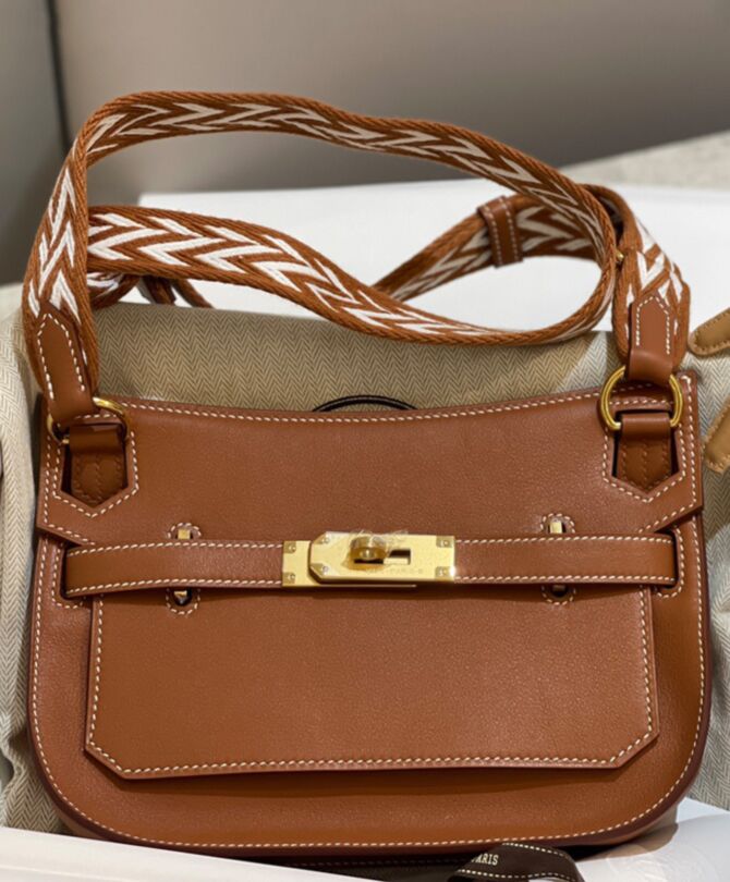 Her..mes Jypsiere Mini Bag Coffee