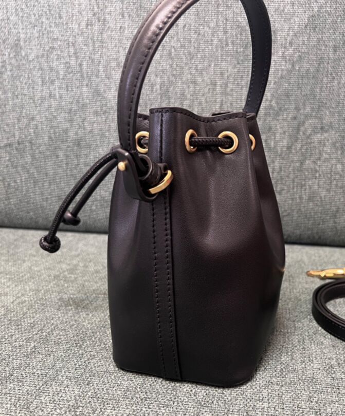 Valen.tino Mini Vlogo Signature Bucket Bag In Nappa Leather