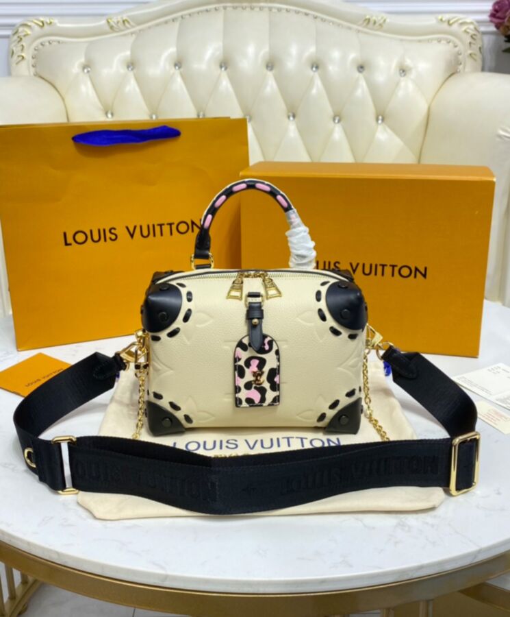 L.*V Petite Malle Ssouple Bag M58518 Cream