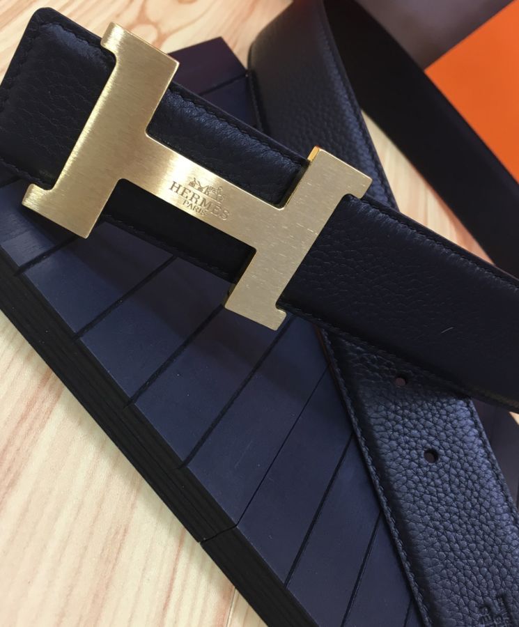 Her..mes Men’s H belt buckle & leather strap Black