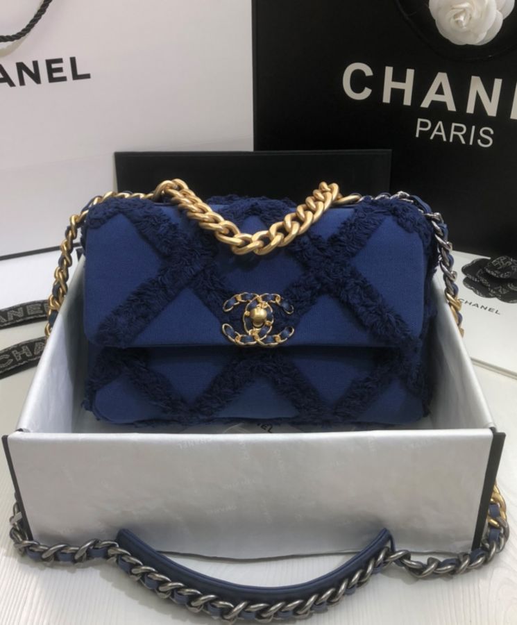 Cha.nel 19 Flap Bag AS1160 Dark Blue