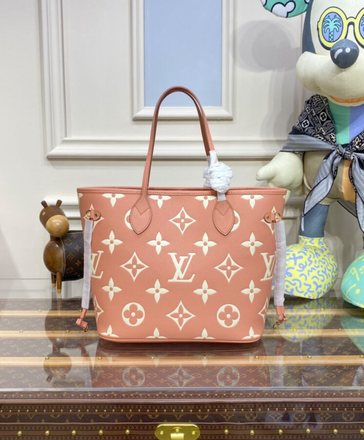 L.*V Neverfull MM M46329 Peachblow