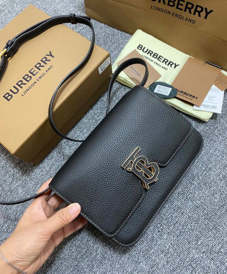 Bur.berri Mini TB Bag Black