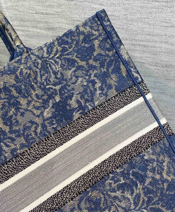 Di.ar Large Di.ar Book Tote Blue