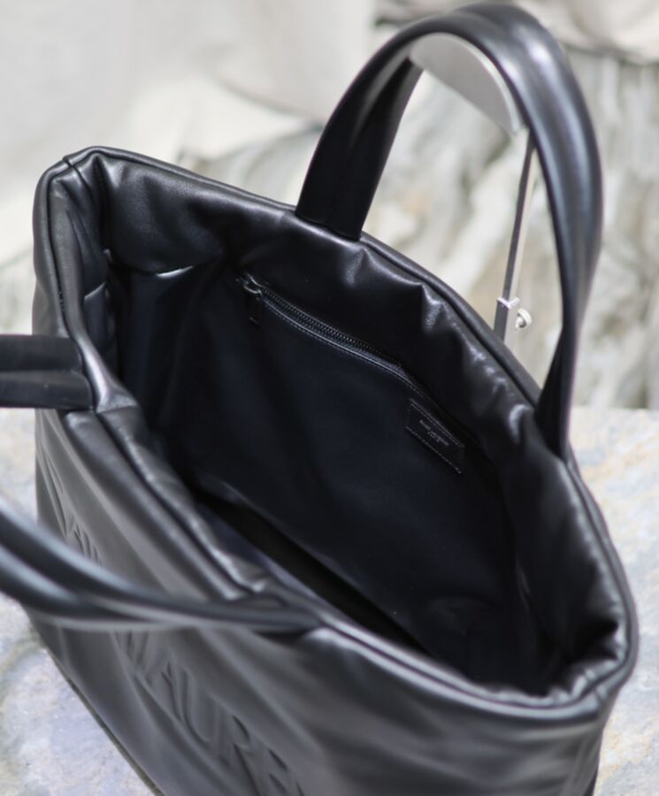 Saint.Lau.rent Tote In Nappa Lambskin Black