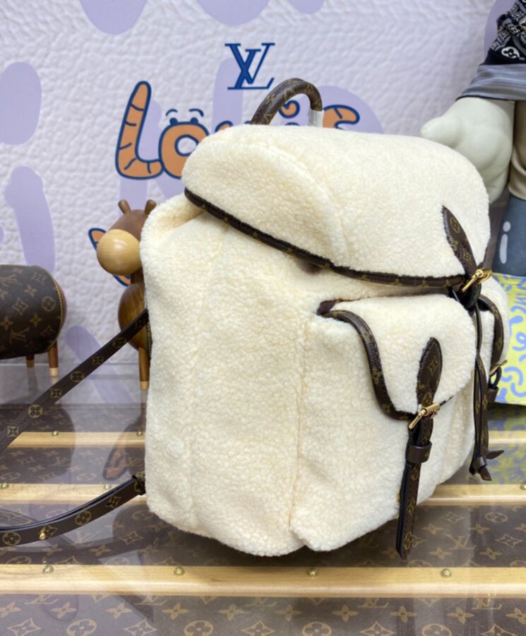 L.*V Backpack M23384 Brown