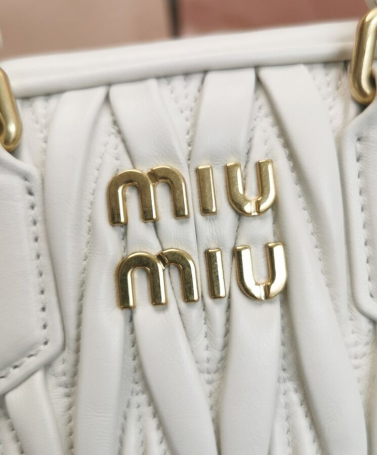 Miu*miu Matelasse Nappa Leather Top-handle Bag 5BB123