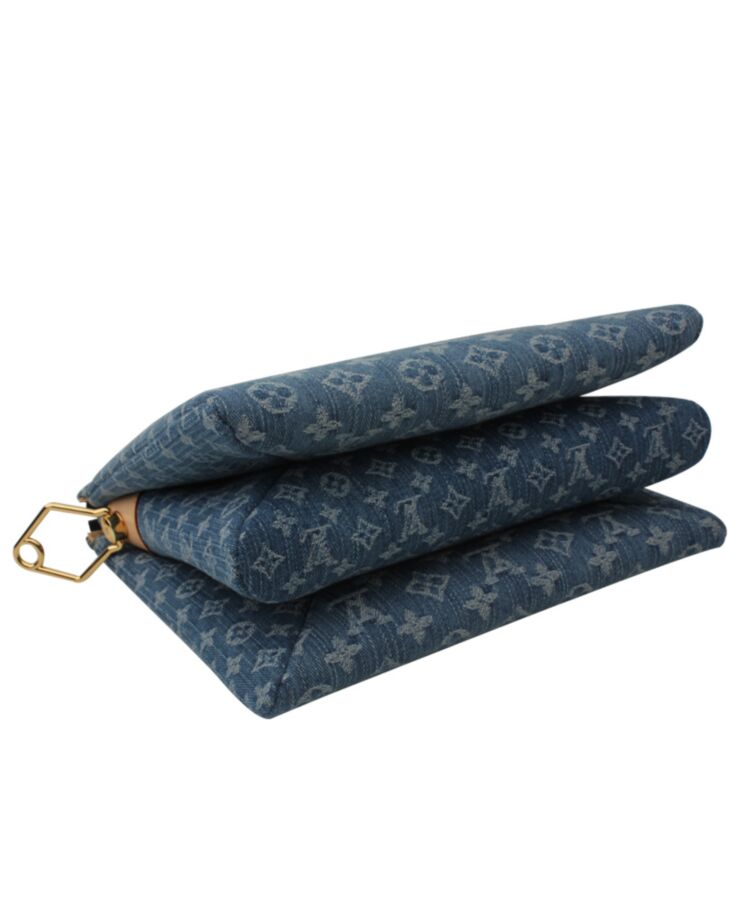 L.*V Coussin PM M24564 Blue