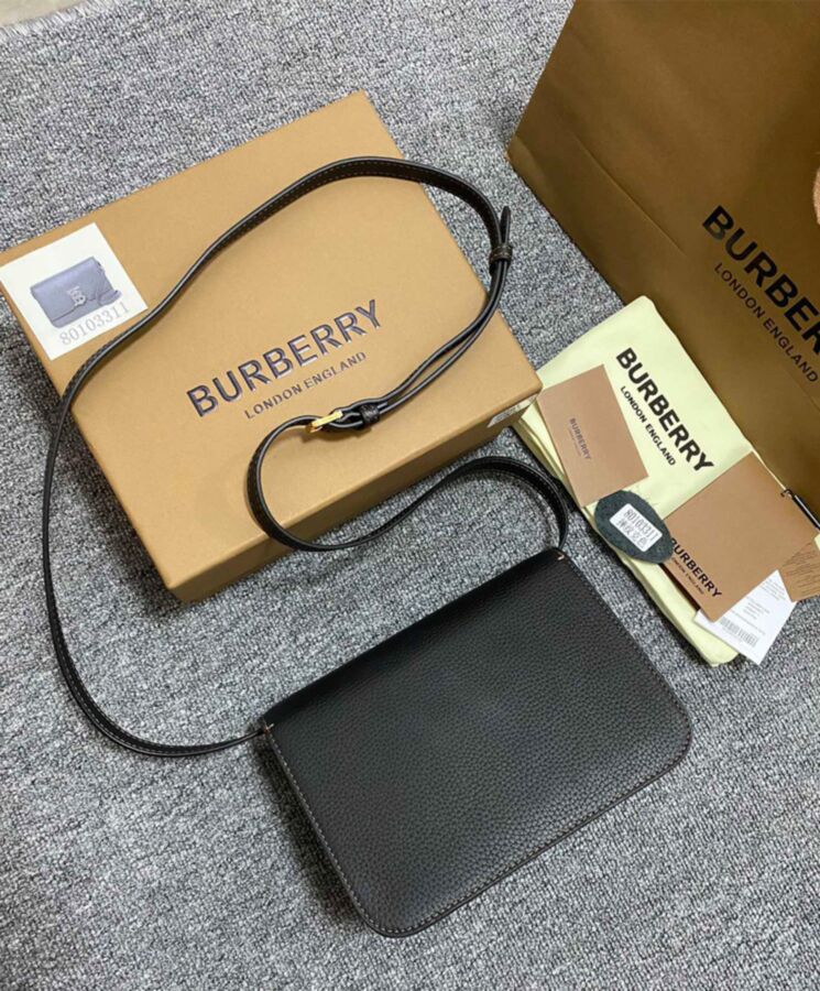 Bur.berri Mini TB Bag Black