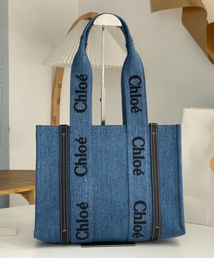 chl.oe Medium Woody Tote Bag Blue