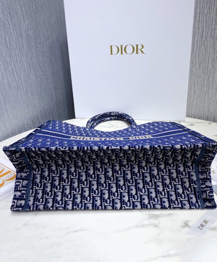 Christian Di.ar Book Tote Dark Blue