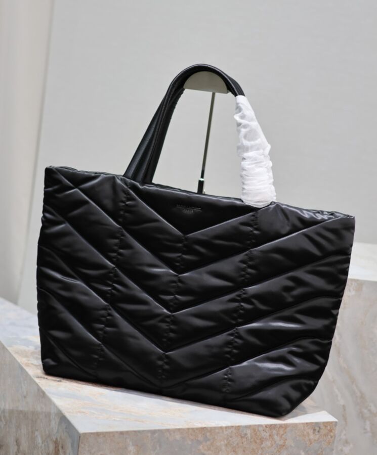 Saint.Lau.rent Puffer Tote In Econyl Black