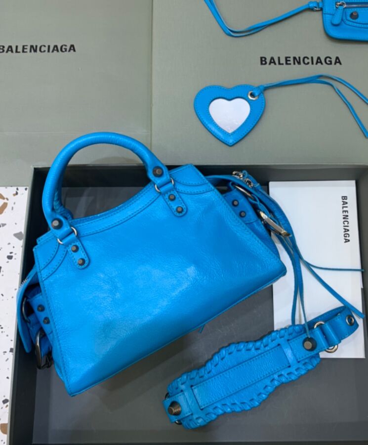 Balen.ciaga Neo Cagole XS Handbag