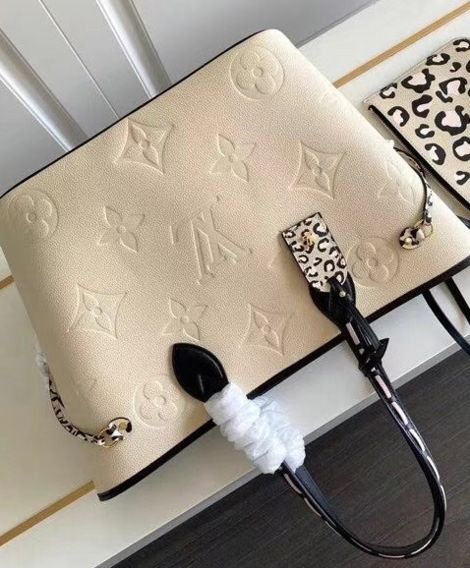 L.*V Neverfull MM M58525 Cream