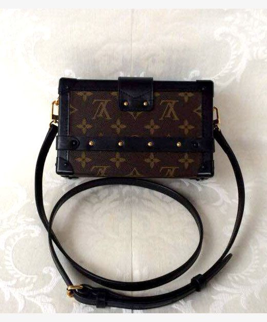 L.*V Monogram Petite Malle w Tags M50013 Brown