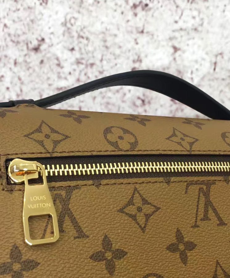 L.*V Pochette Metis M41465 Coffee