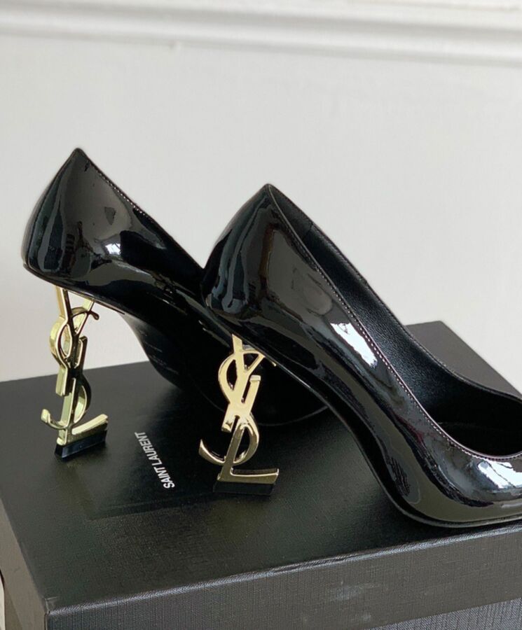 Saint.Lau.rent Women’s Opyum Pumps In Patent Leather With Gold-Tone Heel Black