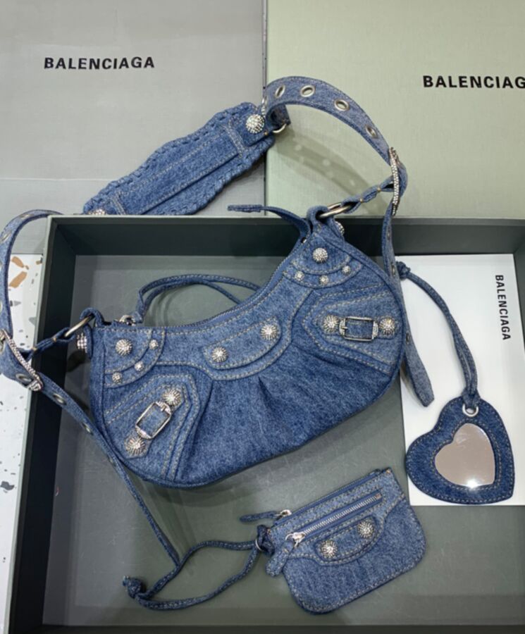 Balen.ciaga Le Cagole Shoulder Bag In Denim With Rhinestone Blue