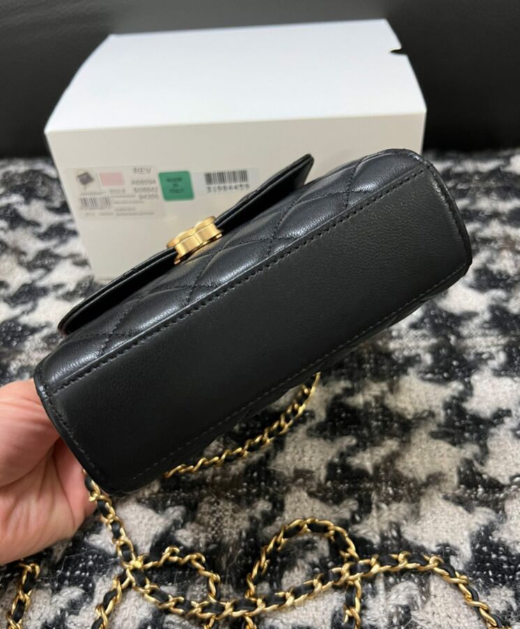 Cha.nel Clutch With Chain AP2945 Black