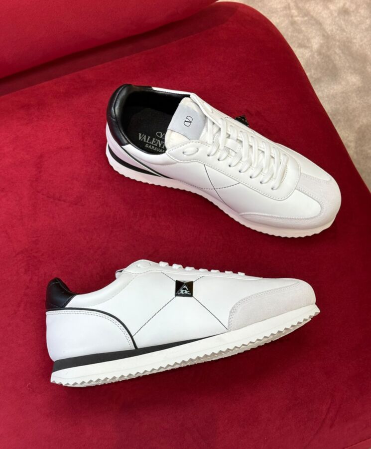 Valen.tino Unisex Stud Around Low-Top Calfskin And Nappa Leather Trainer