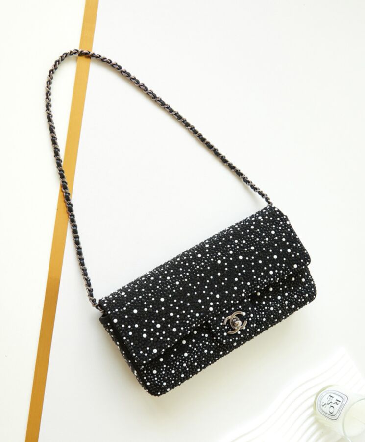 Cha.nel Clutch AS4372 Black