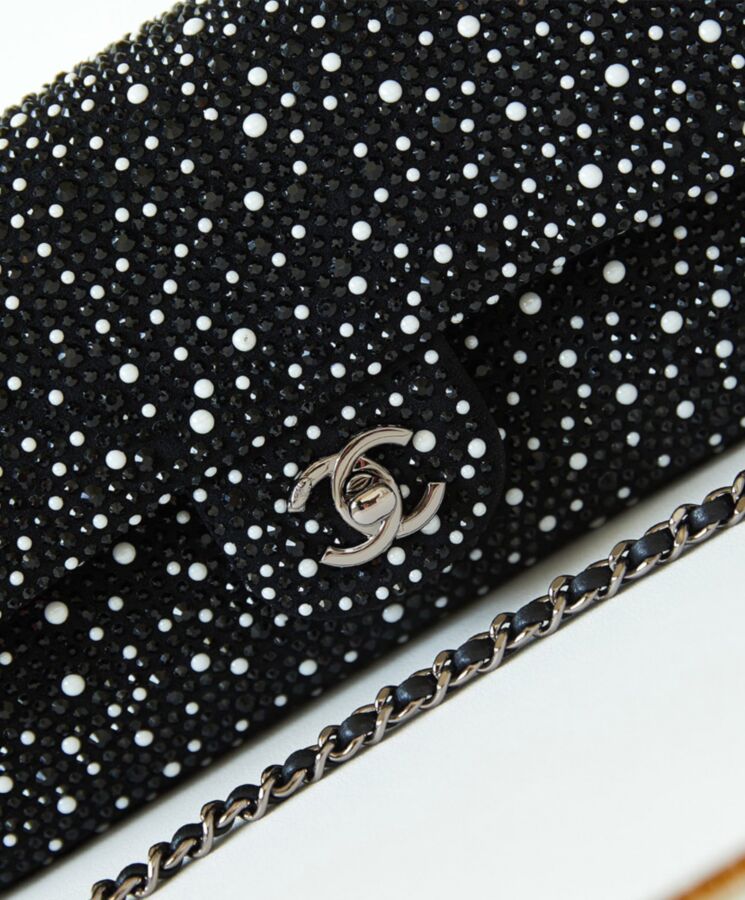 Cha.nel Clutch AS4372 Black