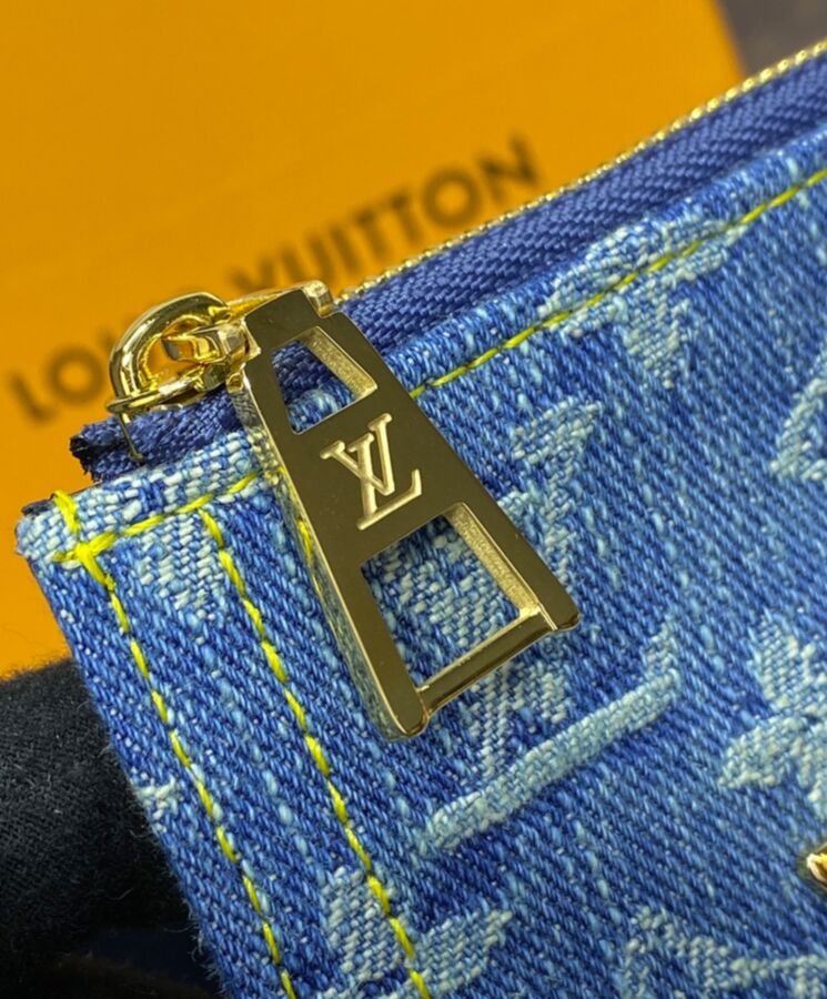 L.*V Victorine Wallet M82959 Blue