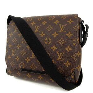 L.*V Monogram, L.*V M40935, Luxury Bags, L.*V Monogram District Brown