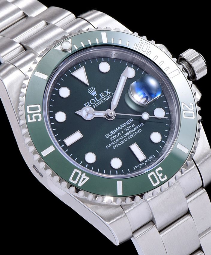 Ro.le.x Stainless Steel Submariner Watch Green