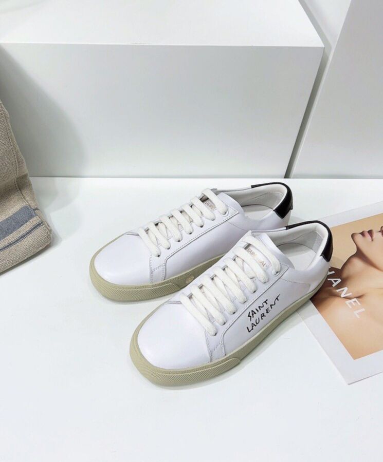 Saint.Lau.rent Unisex, Court Classic SL/06, Embroidered Sneakers, White Leather Sneakers