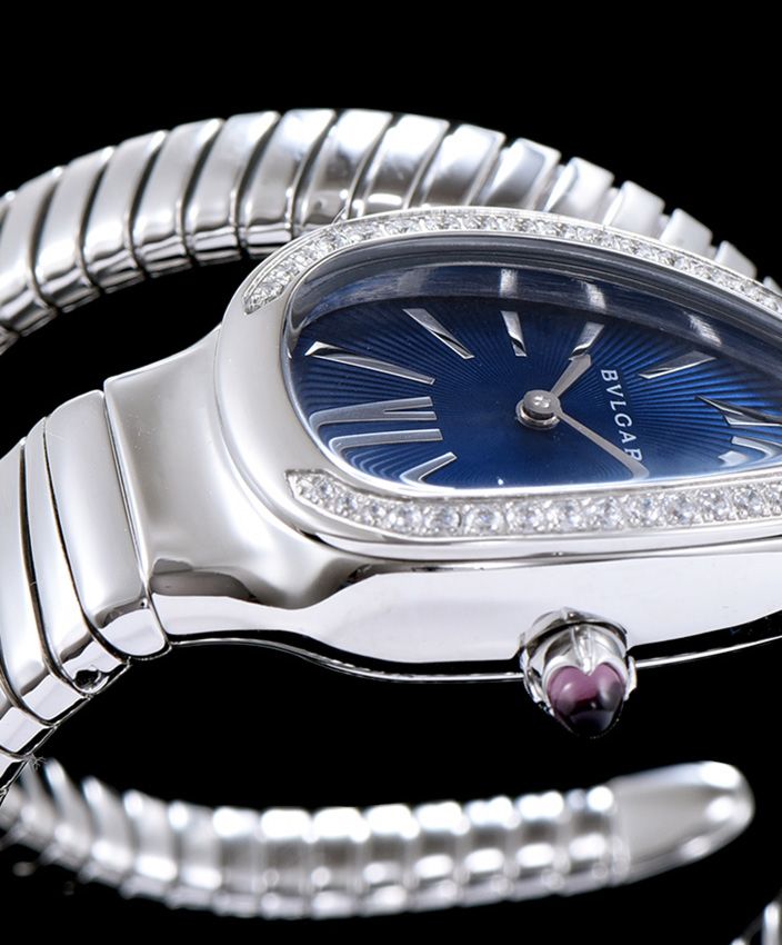 Bul.gary sliver tone stainless steel and diamond watch Blue