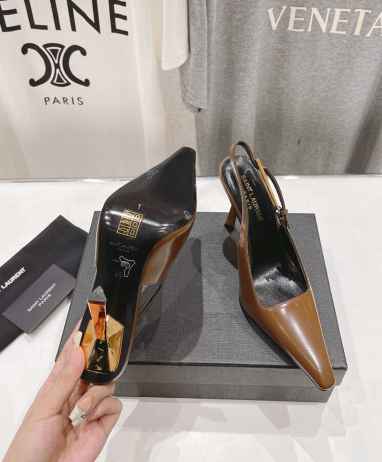 Saint.Lau.rent Women’s Lee Slingback Pumps In Glazed Leather